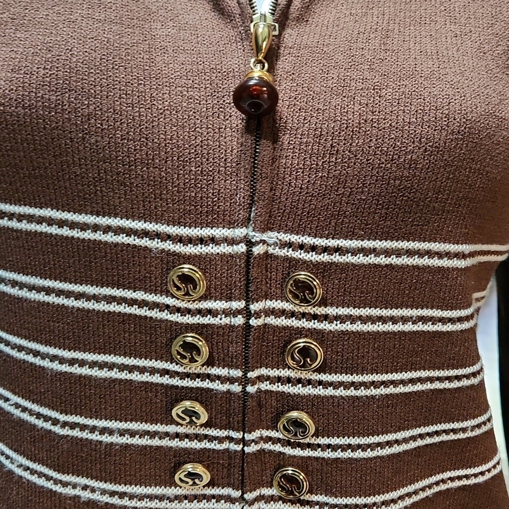 St John Vintage Brown Women's Skirt Suit Set With Gold Detail - Picture 2 of 6